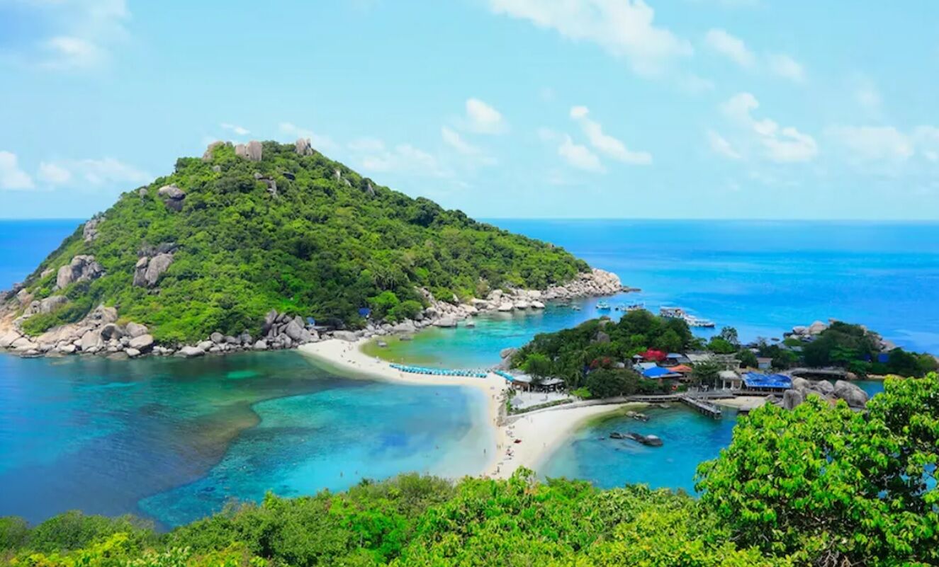 Start your journey with Koh Samui’s serene glow
